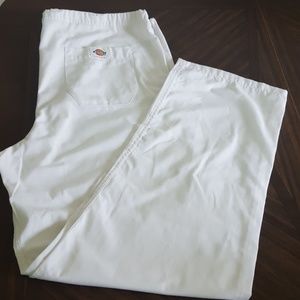Medium White Dickies Scrub Pants